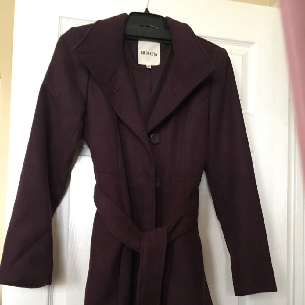BB Dakota Winter Coat. Burgundy. Medium